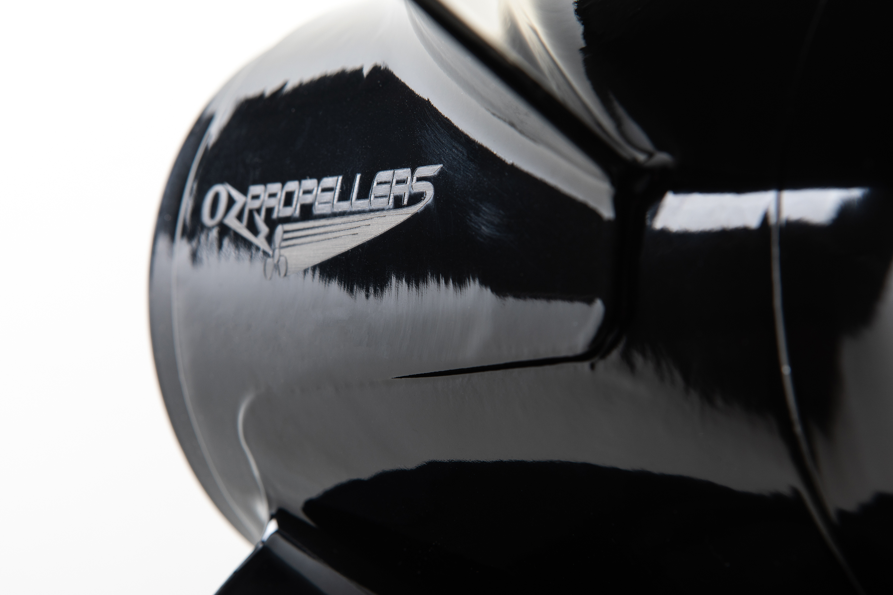 Ozpropeller to suit Evinrude ETEC G2 150-175-200-225-250-300HP Aluminium Prop 3 Blade Propeller Prop - Image 4
